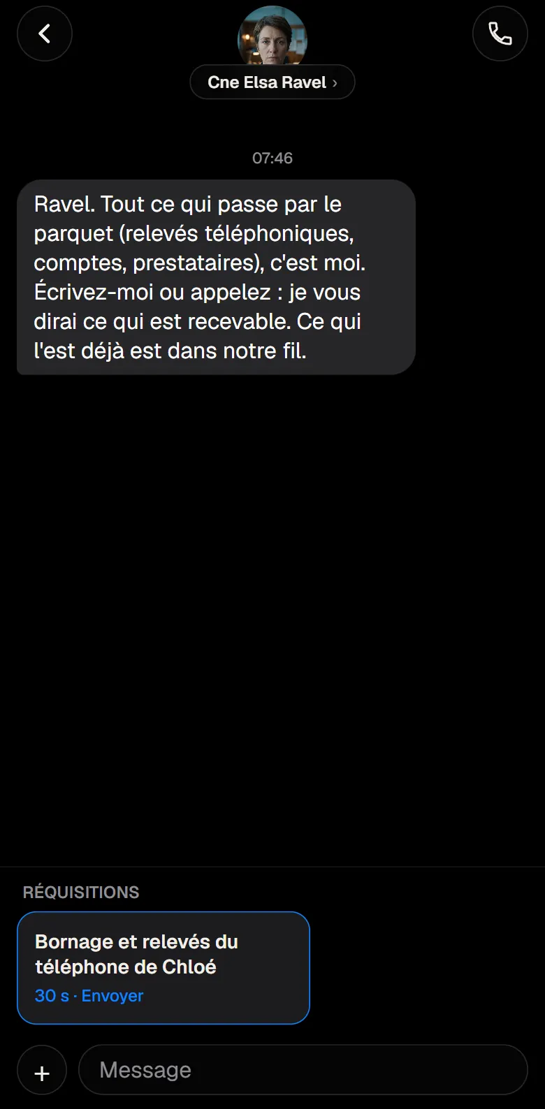 Fil de SMS avec la capitaine Ravel et une réquisition prête à partir.